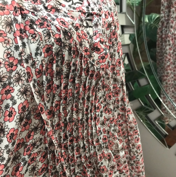 Torrid Floral Print Chiffon Lace Up bell sleev Top - Picture 7 of 8